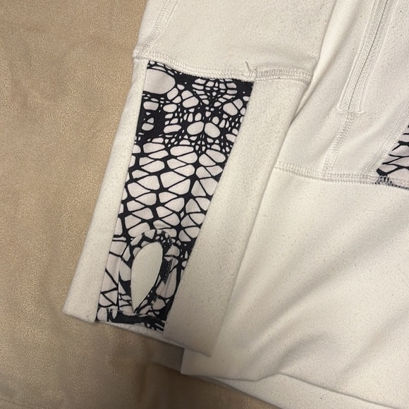 Lululemon Stride Jacket *Brushed White / White Black Glacier Lace Size 2 - Picture 9 of 13